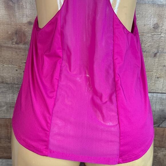 Fabletics Hayden Tank Top Tech Train Performance Pink Size Medium - Picture 6 of 9